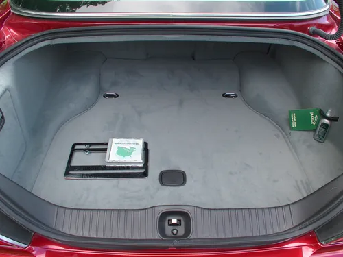 2004 Jaguar XJR