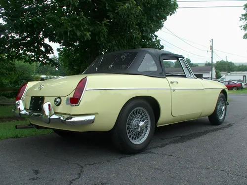 1967 MGB